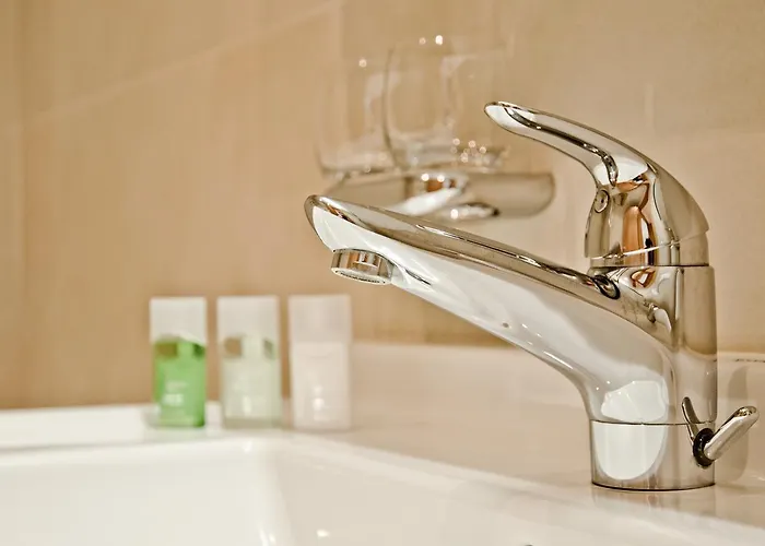 Delta - Griwa Rent Ag *